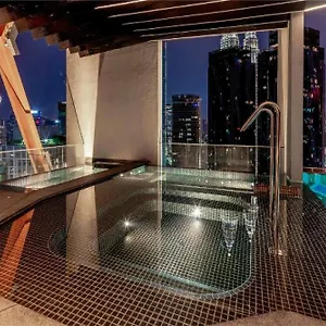 Апарт-отель Scarletz Kuala Lumpur, Five Senses, Куала-Лумпур
